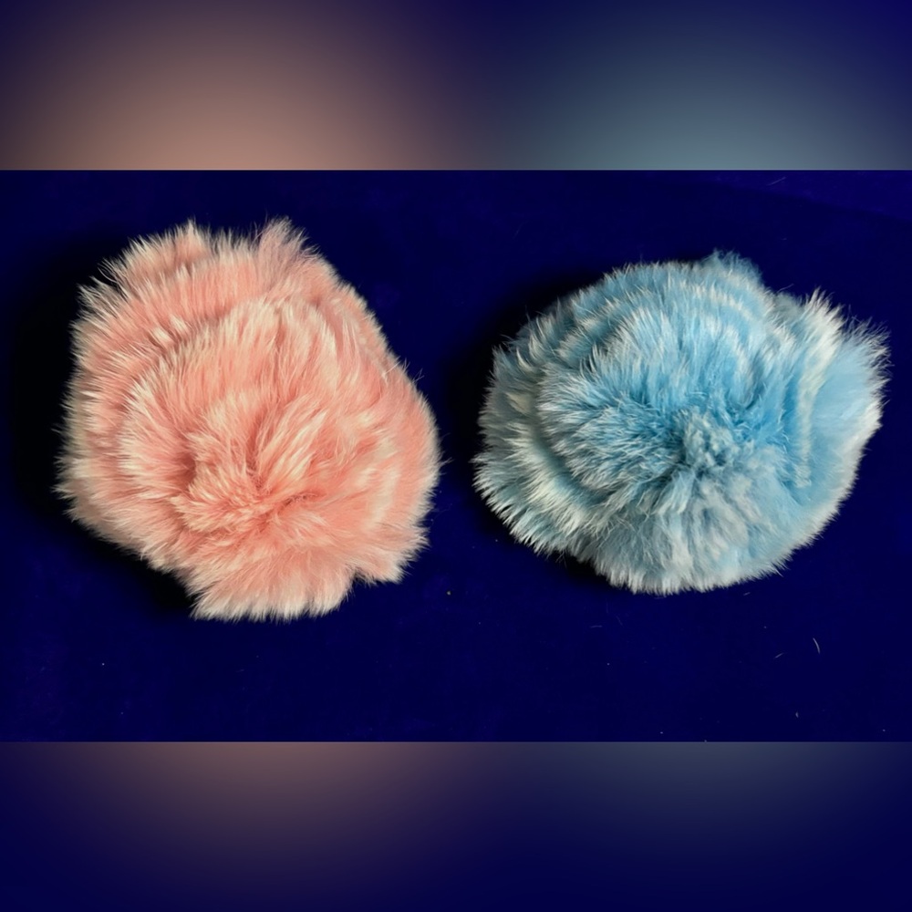 It's BRITNEY, POOF! Rabbit Fur Pom Pom Hair Clips